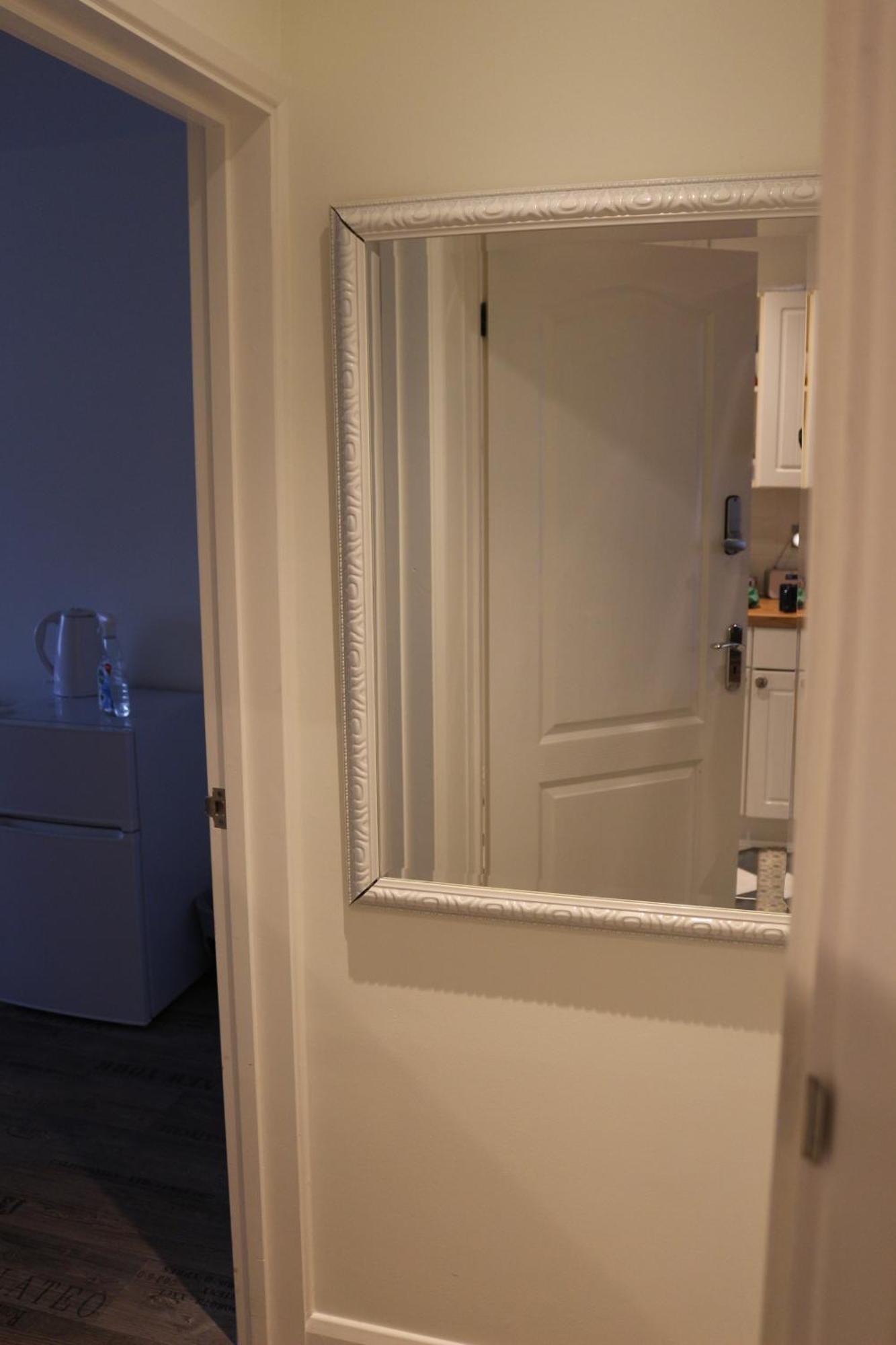 Ensuite Master Bedroom, Private Bathroom, Inside Family Home, Walking Distance To Harry Potter Watford  Exterior foto